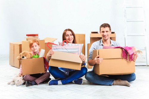Packing and transport support for a student relocation near Belsize Park