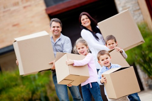 Flexible local moving and delivery service around Belsize Park